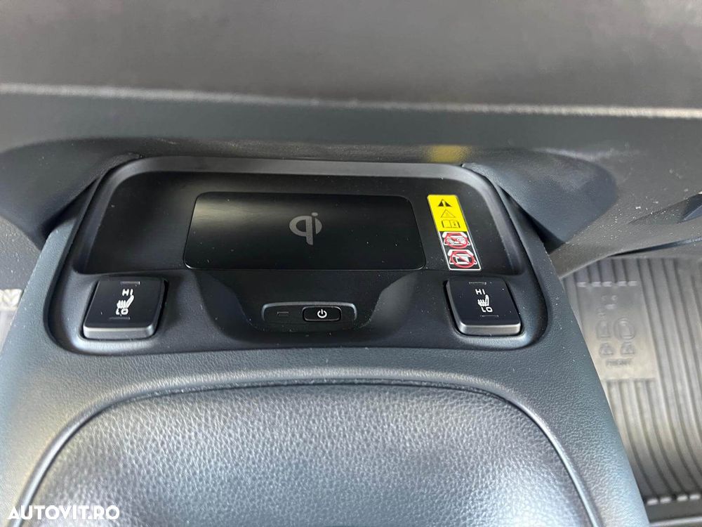Toyota Corolla - 17