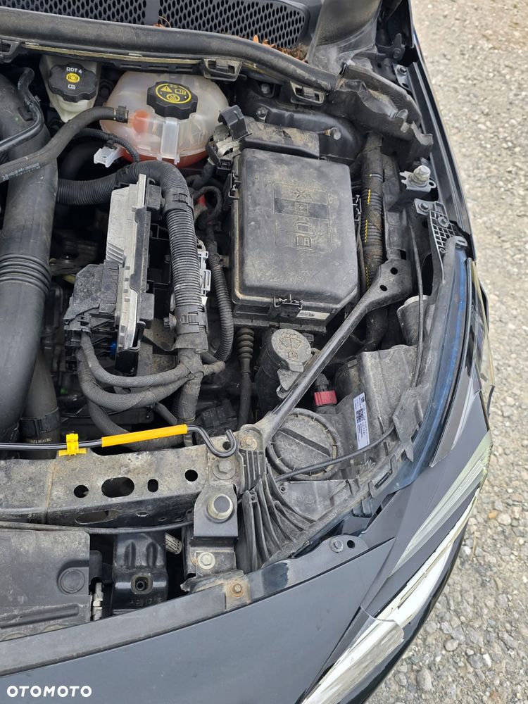 Opel Astra 1.4 Turbo Innovation - 15