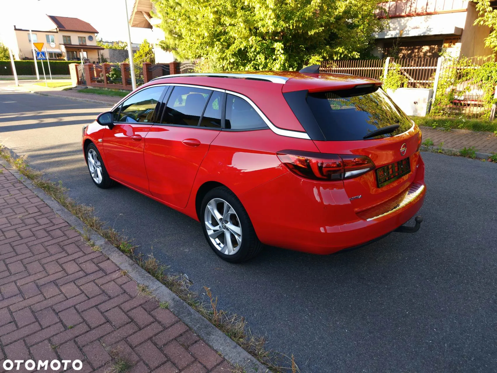 Opel Astra IV 1.6 CDTI Cosmo - 6