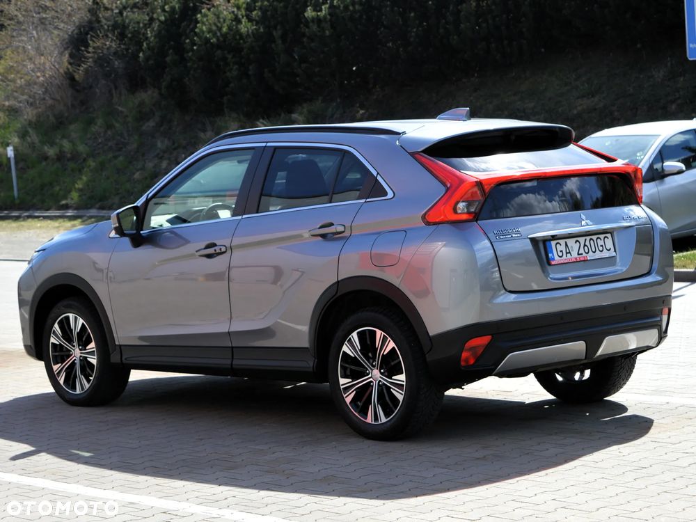 Mitsubishi Eclipse Cross 1.5 T Intense - 4
