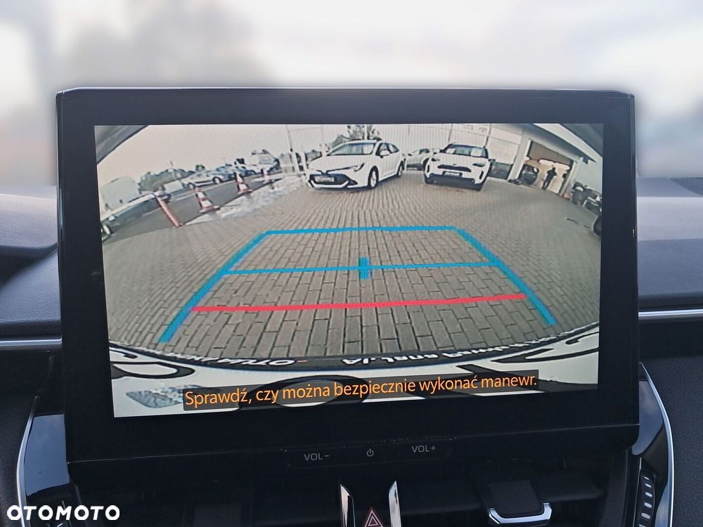 Toyota Corolla 1.8 Hybrid Comfort - 24