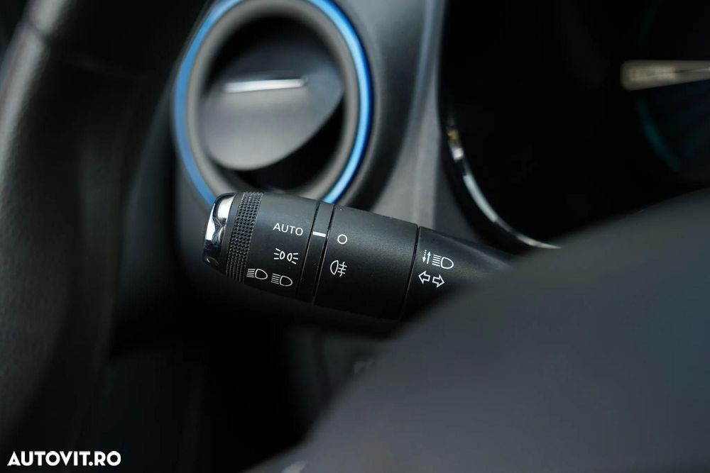 Dacia Spring Comfort Plus - 19