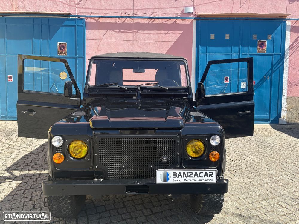 Land Rover Defender 90 2.5 Td5 E - 22