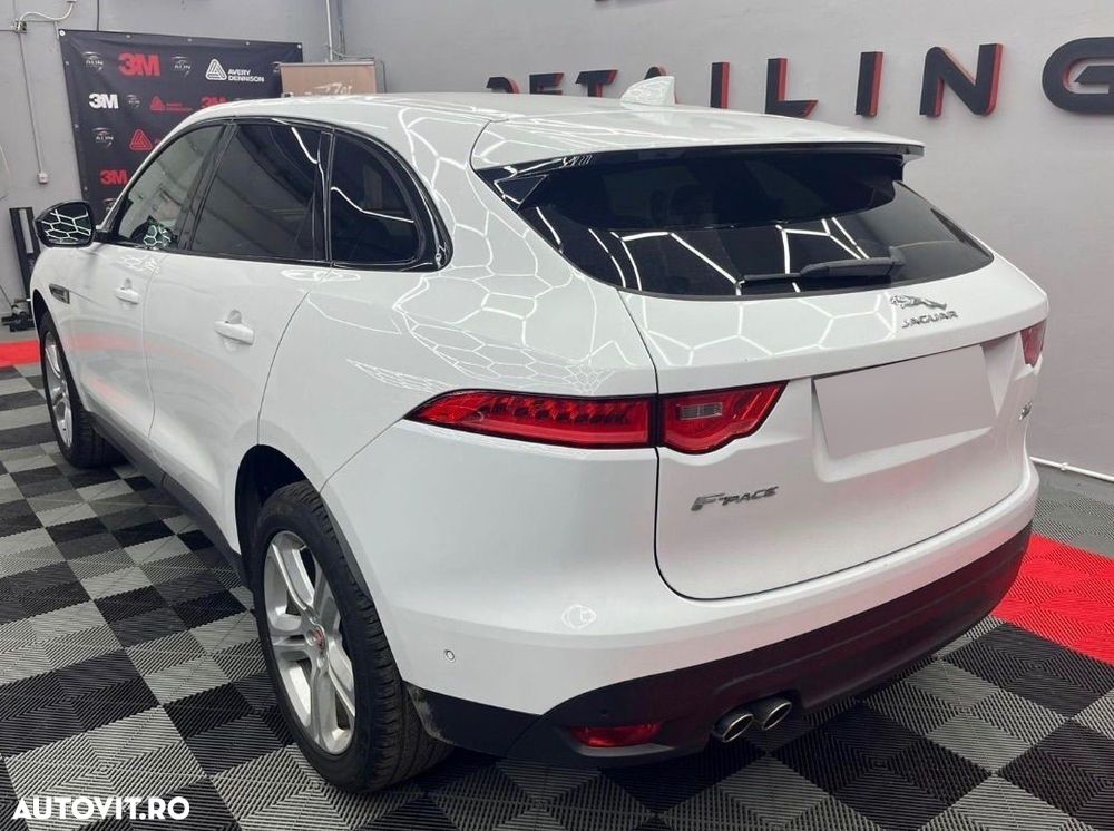 Jaguar F-Pace 20d AWD Prestige - 4