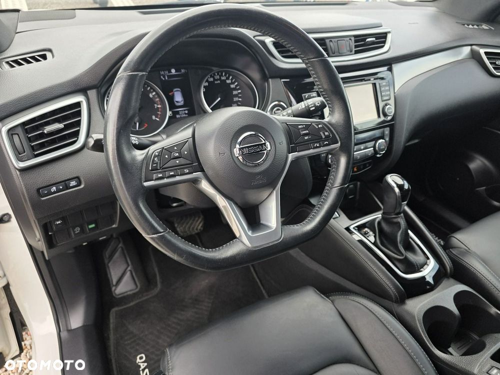 Nissan Qashqai 1.2 DIG-T Tekna+ Xtronic - 24