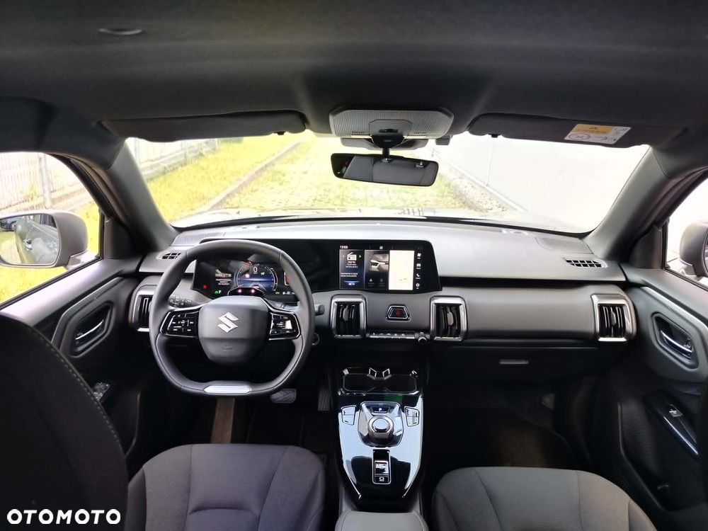 Suzuki e VITARA - 7