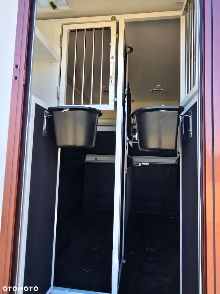 Renault Master Koniowóz - 20