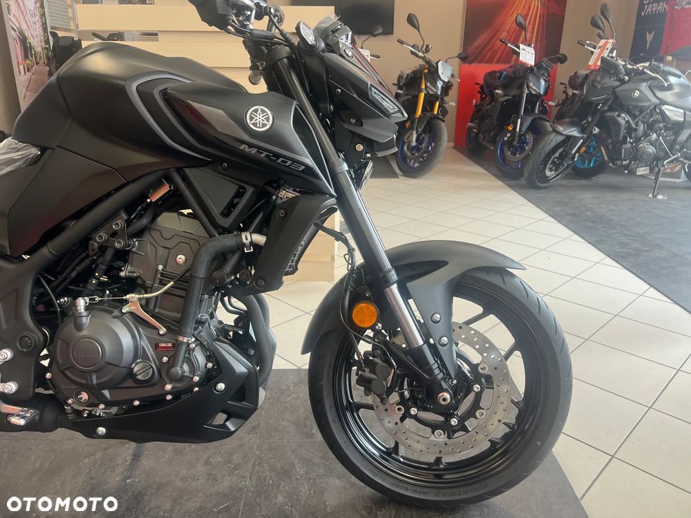 Yamaha MT - 2