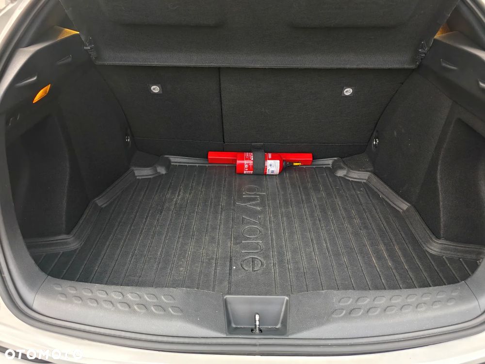 Toyota C-HR 1.8 Hybrid Dynamic - 12
