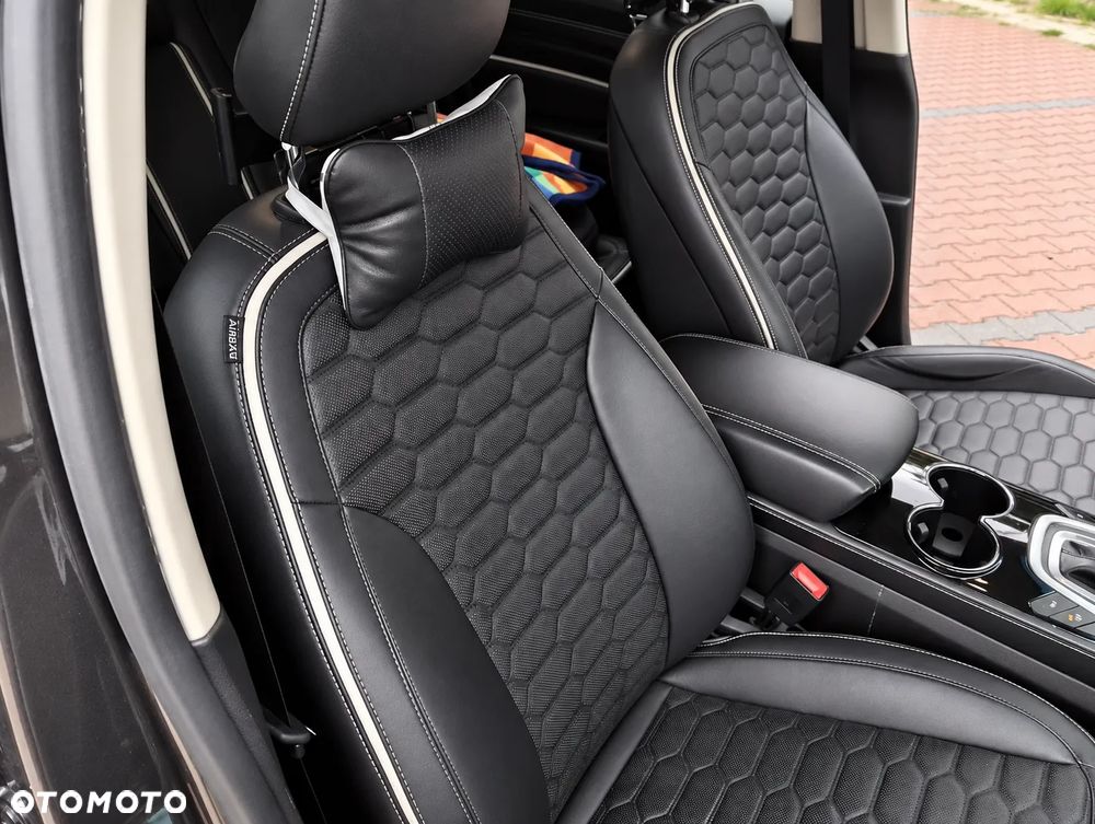 Ford Edge - 38