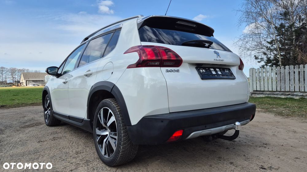 Peugeot 2008 PureTech 110 GPF Stop&Start EAT6 Allure - 8