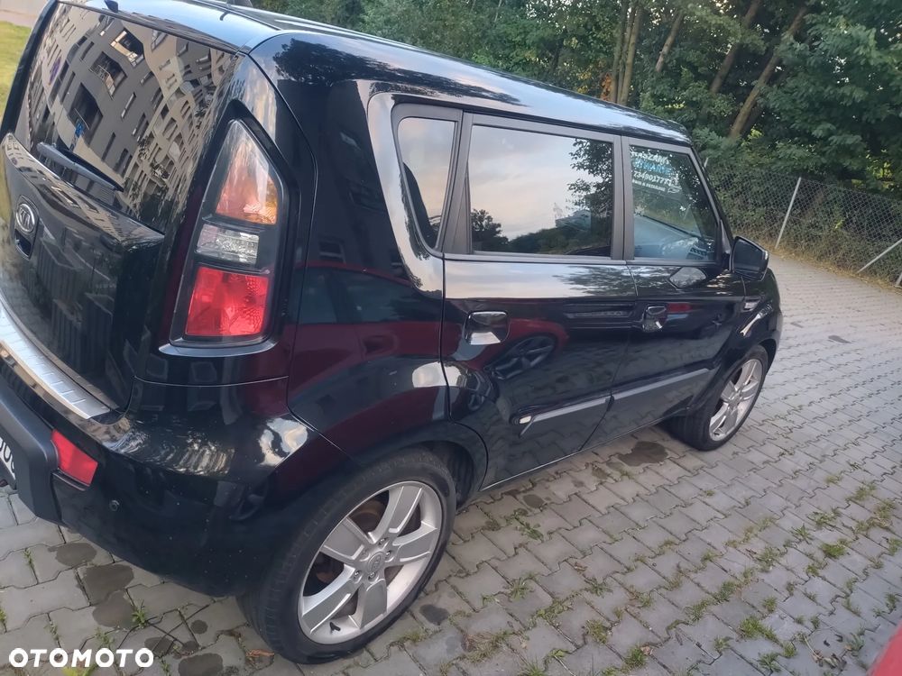 Kia Soul 1.6 CRDi L - 8