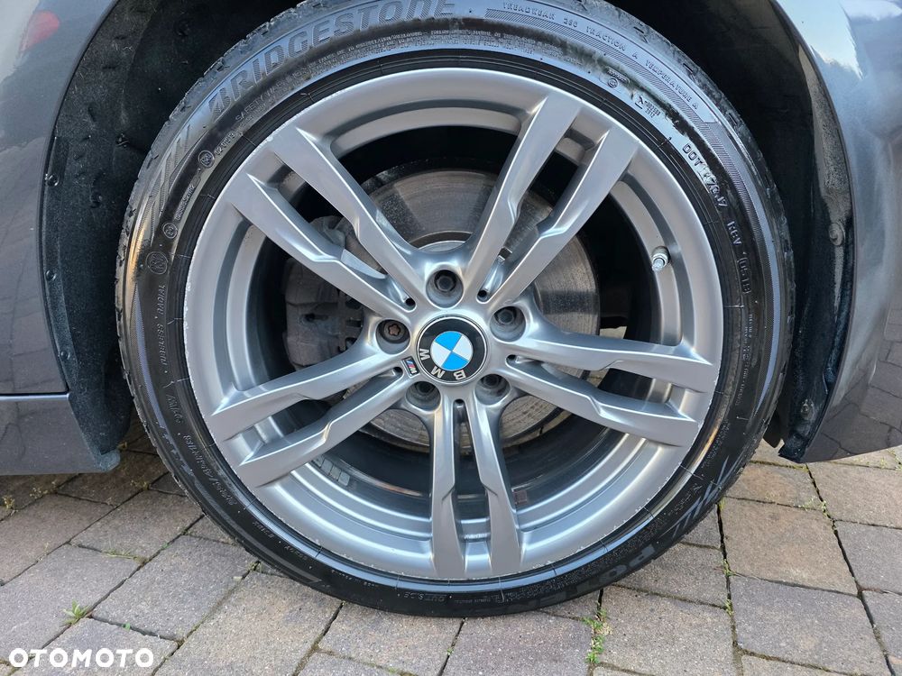 BMW Seria 3 330i xDrive M Sport - 17