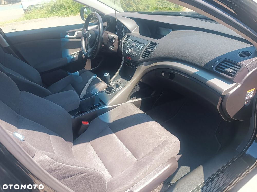 Honda Accord 2.0 Elegance Advantage - 13
