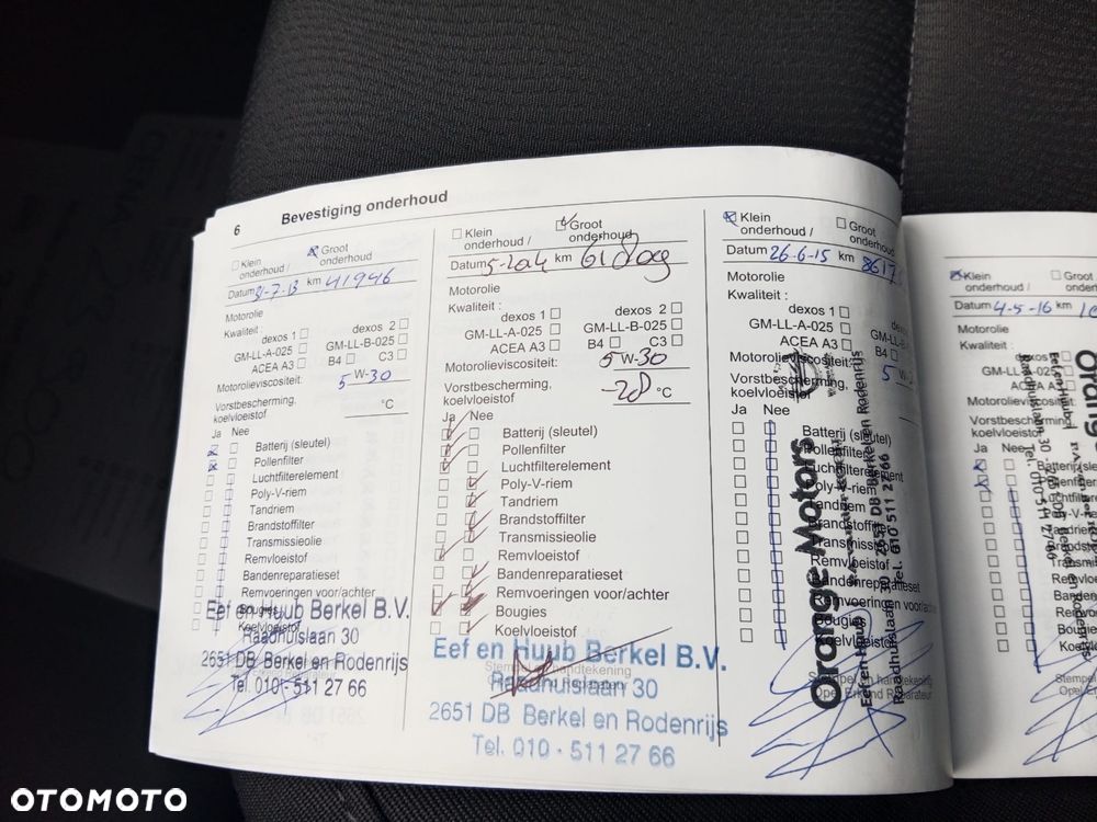 Opel Insignia 1.6 T Cosmo - 24