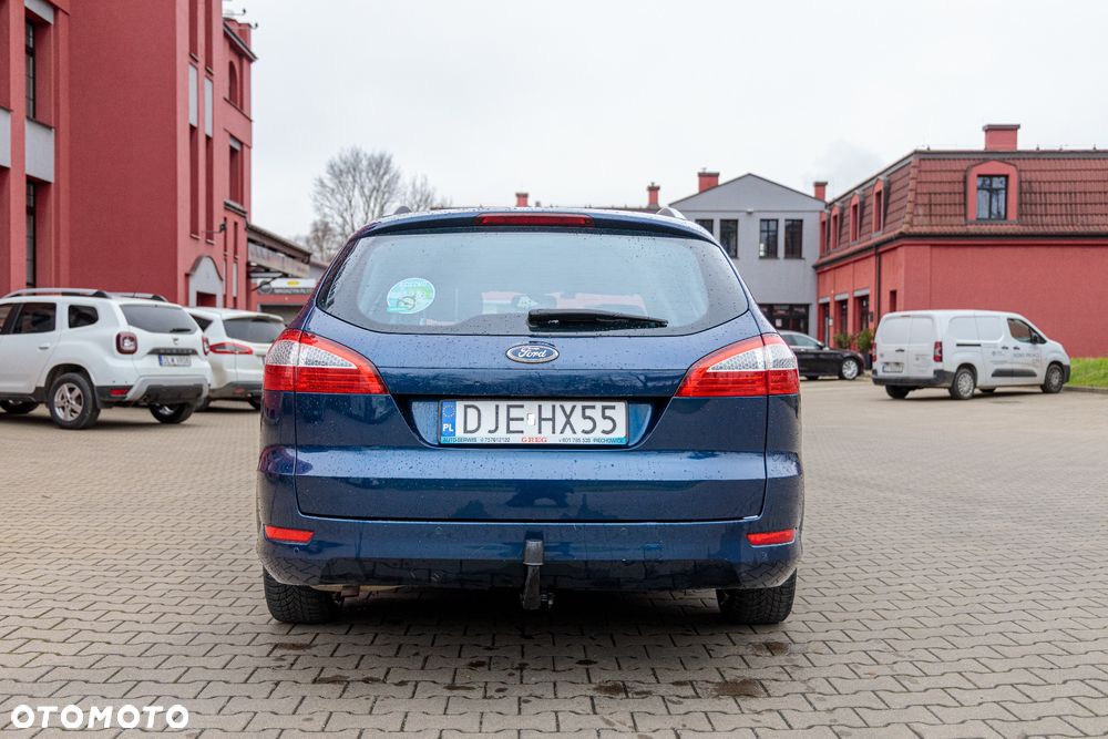 Ford Mondeo SW 2.0 Titanium - 7