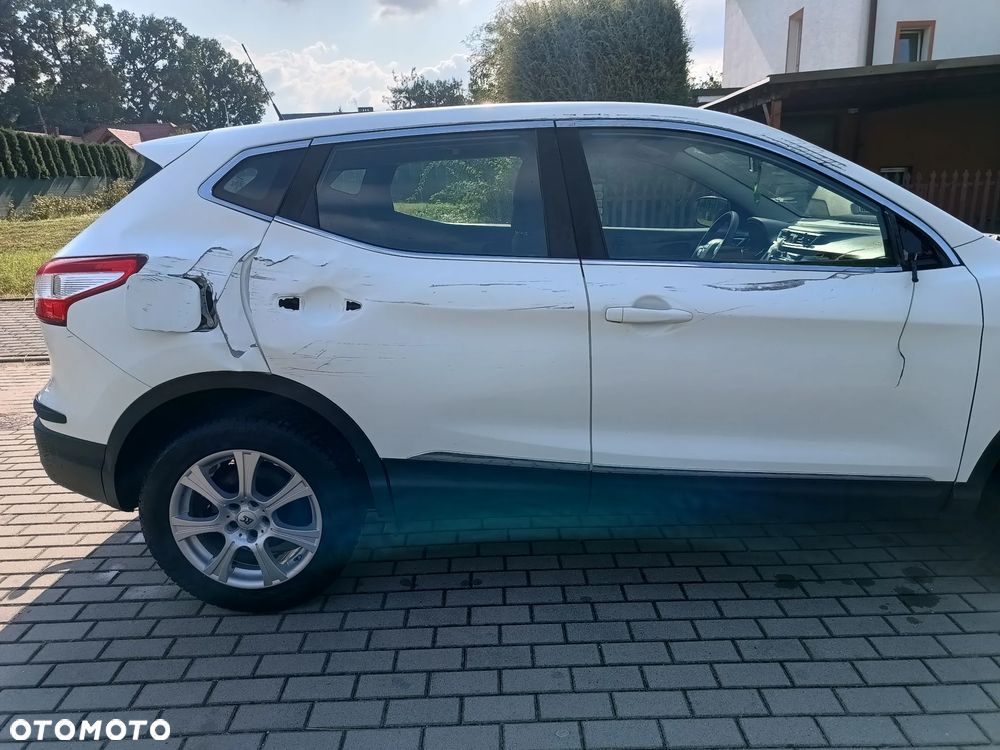 Nissan Qashqai 1.2 DIG-T Acenta - 21