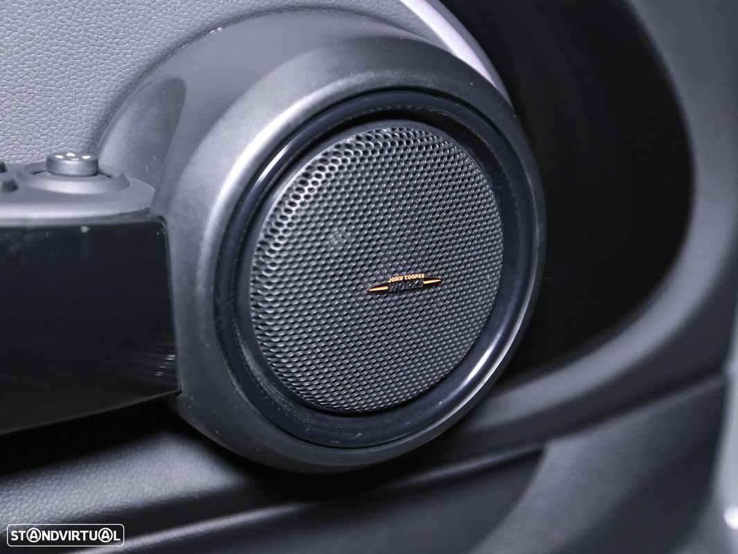 MINI 3 Portas John Cooper Works Auto Desportiva - 12