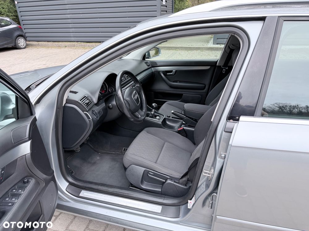 Audi A4 Avant 2.0T FSI Quattro - 5