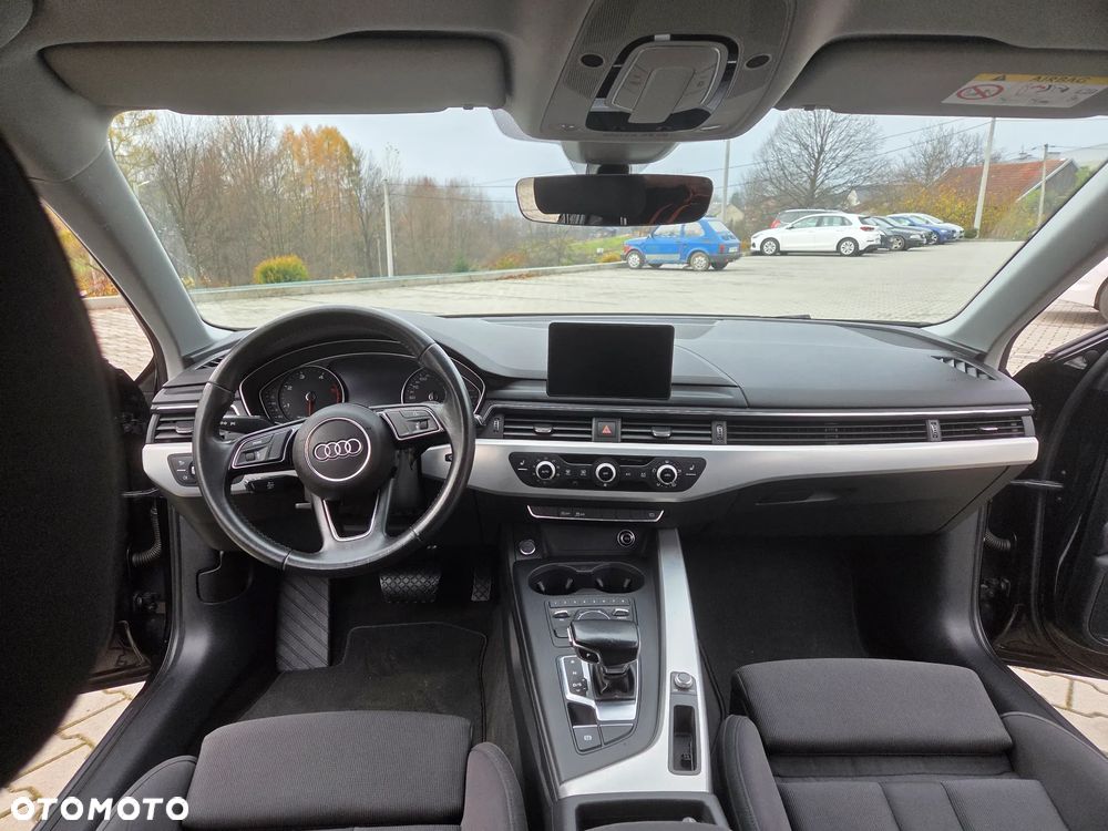 Audi A4 Avant 2.0 TDI Design S tronic - 16