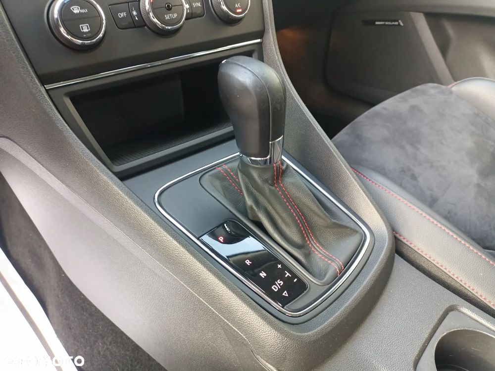 Seat Leon SC 1.8 TSI FR S&S DSG - 12