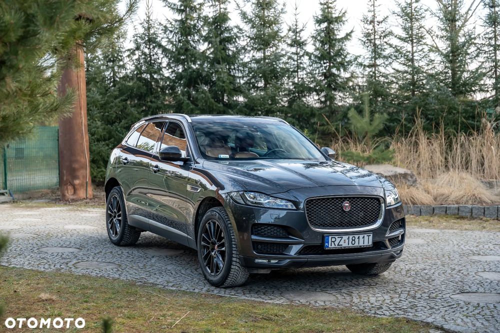 Jaguar F-Pace 3.0 V6 AWD Prestige - 2