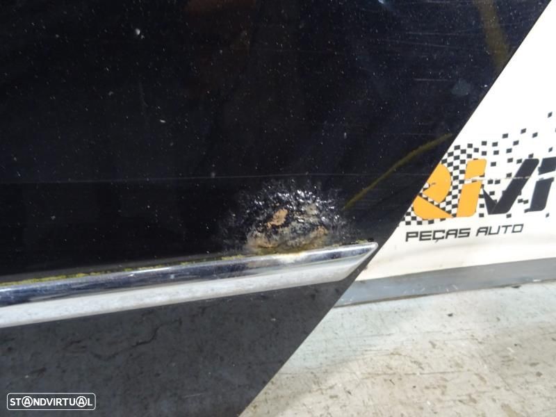 Porta Trás Esquerda Volkswagen Passat (3C2)  Porta Traseira Esquerda V - 6