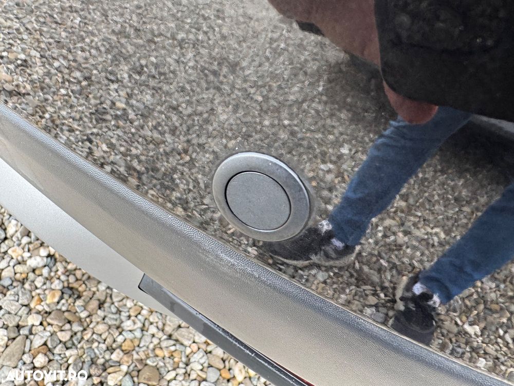 Dacia Duster dCi 110 FAP 4x2 Laureate - 27