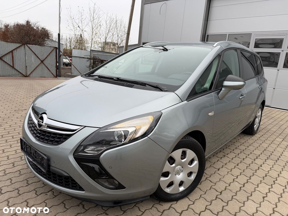 Opel Zafira - 1