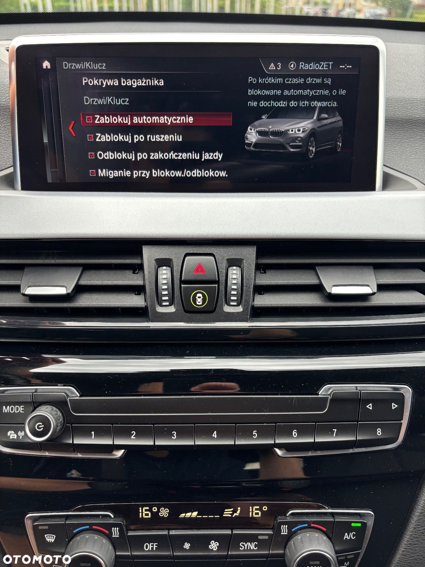 BMW X1 sDrive16d - 31