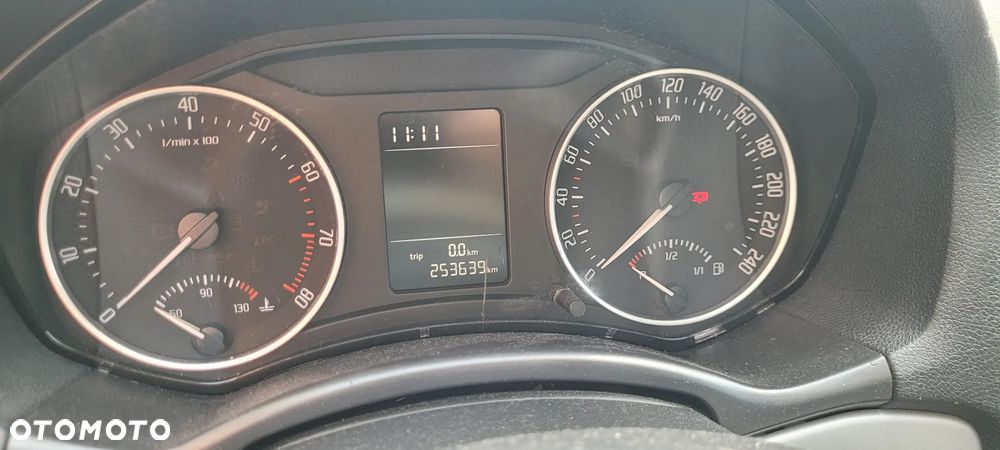 Skoda Octavia 1.4 TSI Ambition - 11