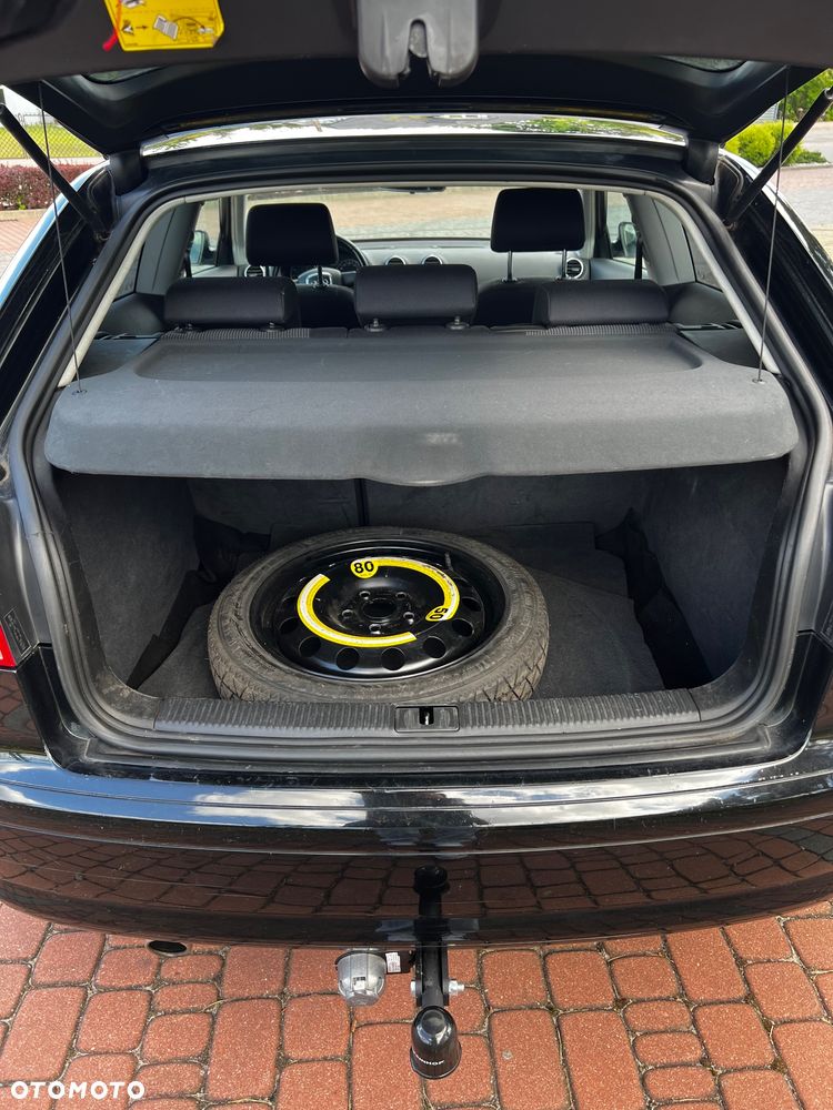 Audi A3 3-drzwiowe 1.6 Ambiente - 7