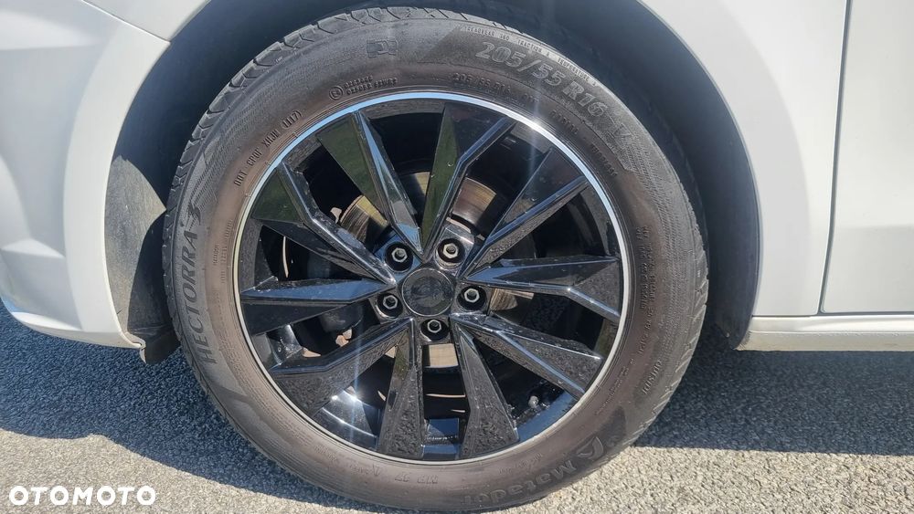 Audi A1 Sportback 1.4 TDI (ultra) sport - 18