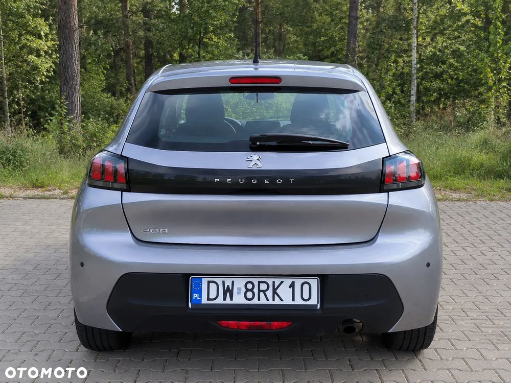 Peugeot 208 2022 photo 4