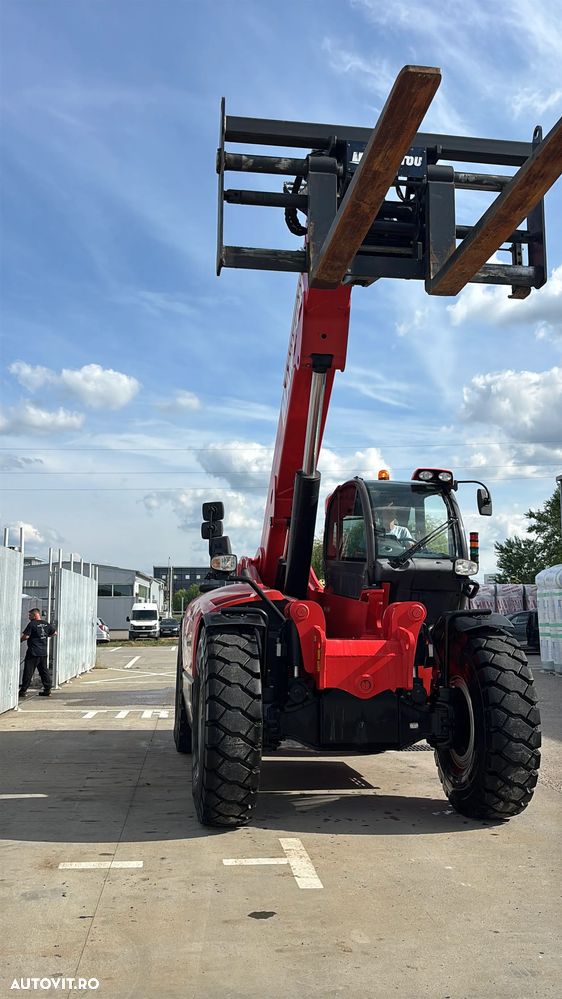 Inchiriem Stivuitor Manitou - Capacitate 18Tone - 10