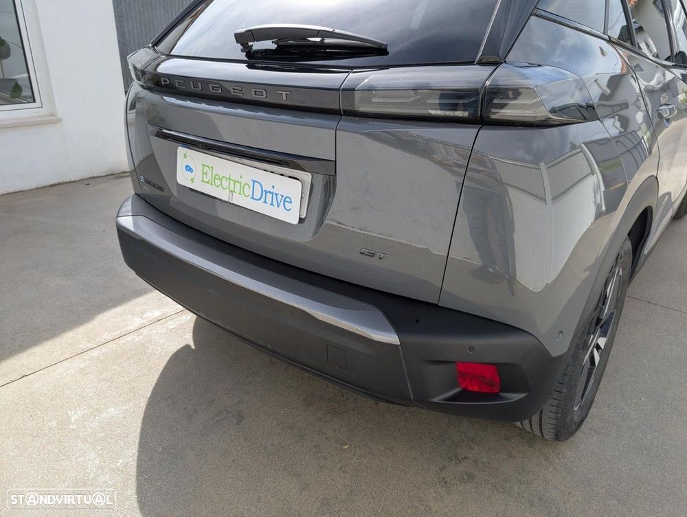 Peugeot e-2008 54 kWh GT - 7