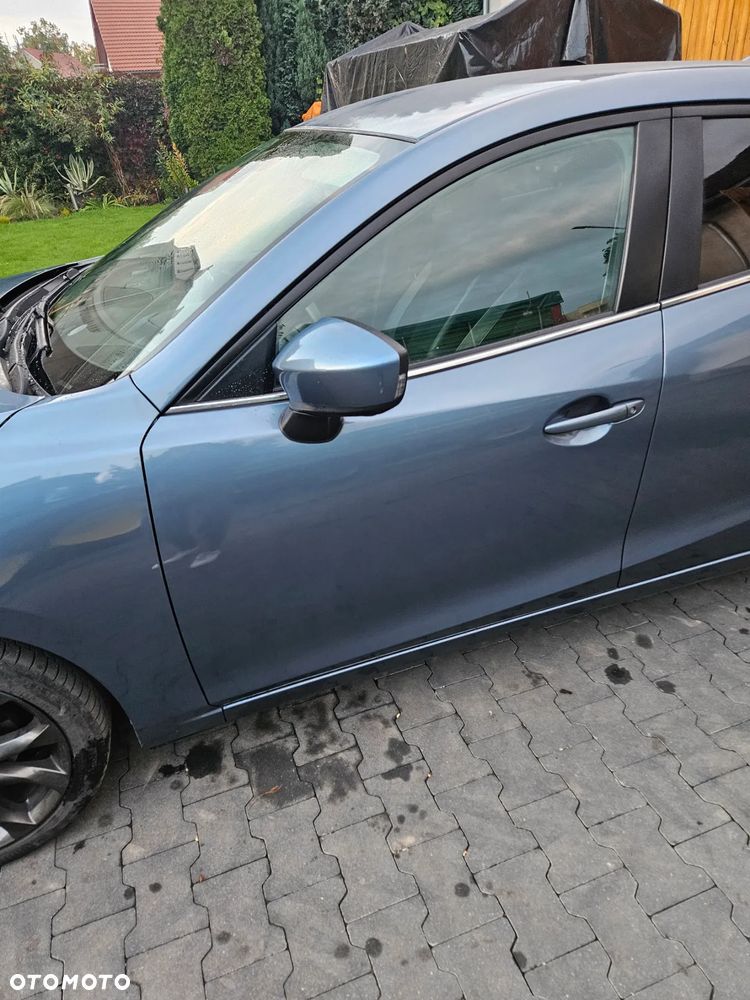 Mazda 3 1.5 D Skyenergy - 3