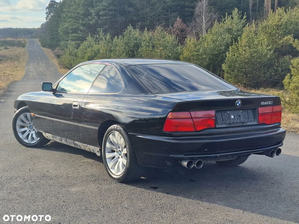 BMW Seria 8 - 3