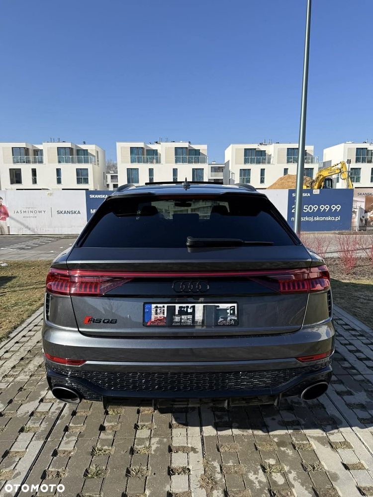 Audi RS Q8 - 7