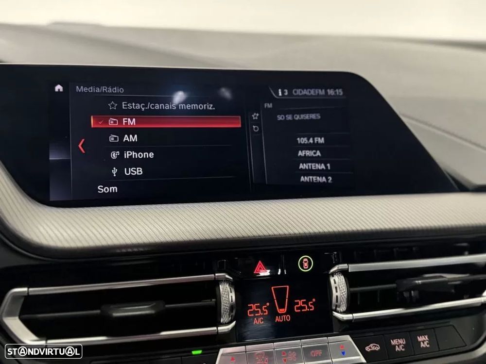 BMW 116 d Pack M - 41