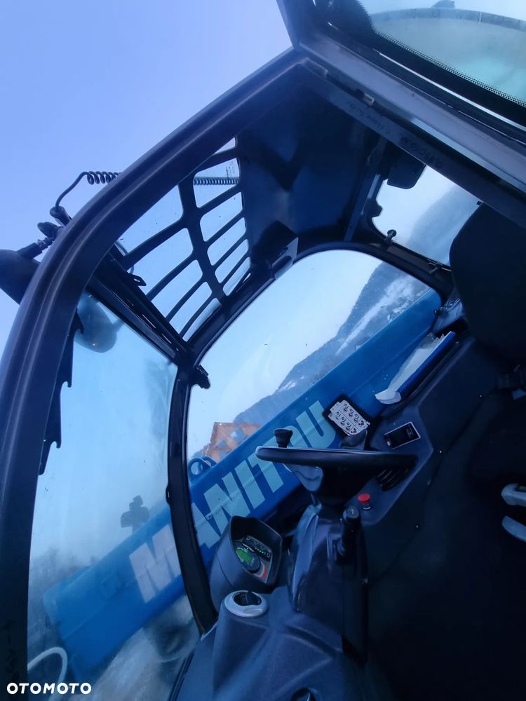 Manitou MT625 Ładowarka Teleskopowa 6 metrów Udzwig 2,5t Jak Nowa z Salonu Import Norwegia 2015r przebieg tylko 2200h Łyżka i widły! Silnik Kubota 4cylindry. Mocny 80 Km. ZERO ZUŻYCIA ORYGINAŁ Bez luzów i wycieków. BEZ DPF. Mocniejszy silnik od modelu 625 EASY!! - 25