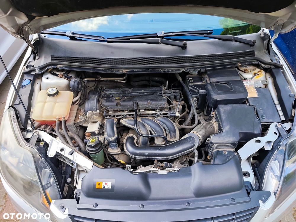 Ford Focus 1.6 Trend - 8