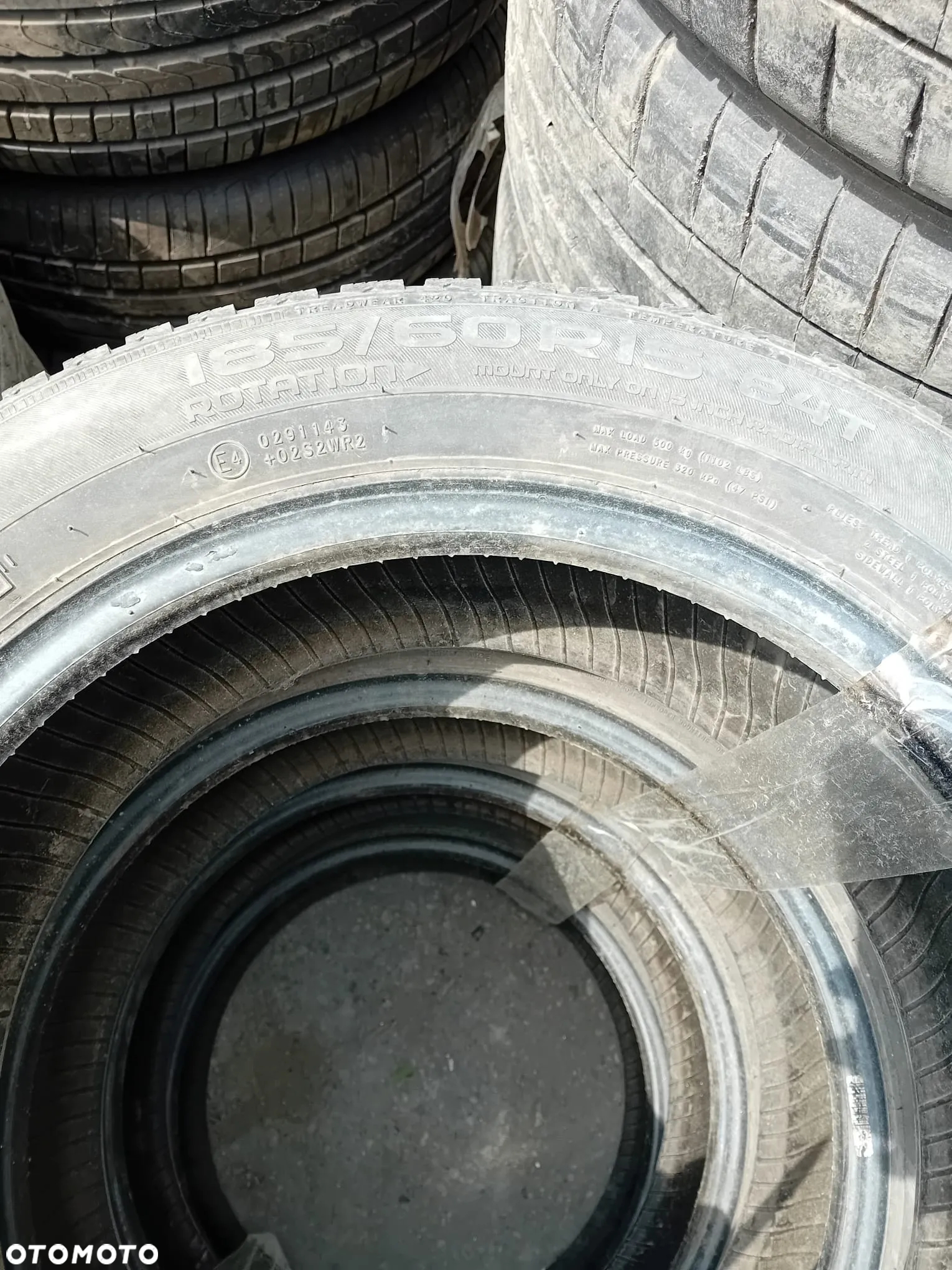 Opona Nokian WR D4 185/60R15 używana zima - 2