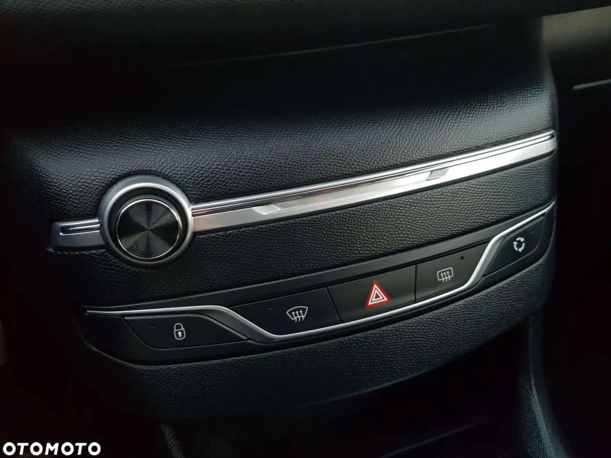Peugeot 308 - 30