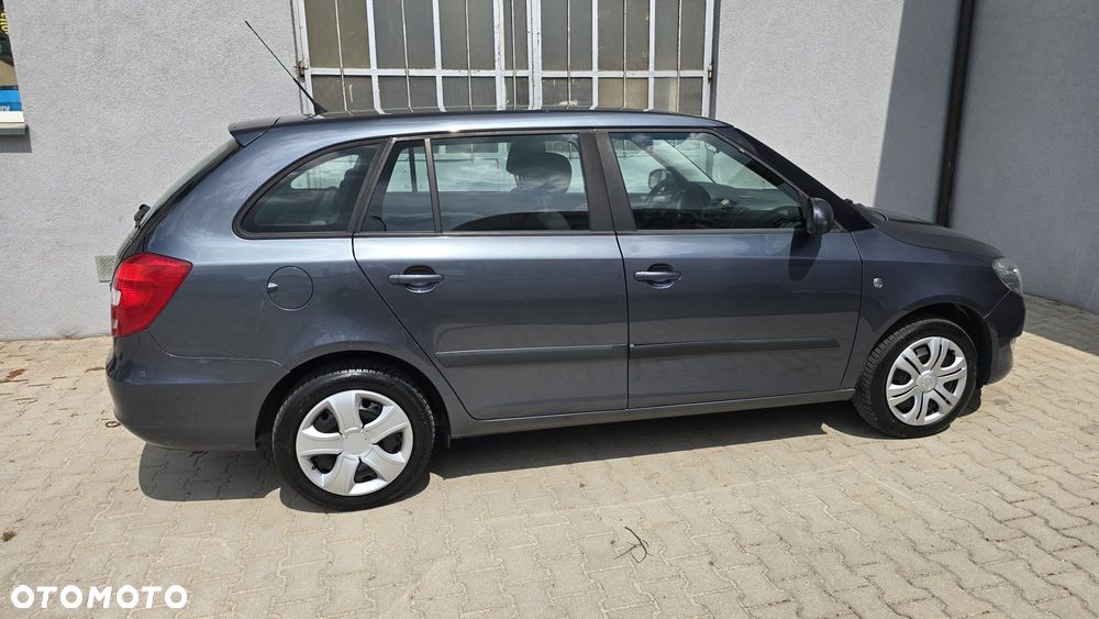 Skoda Fabia 1.6 TDI DPF Ambiente - 11