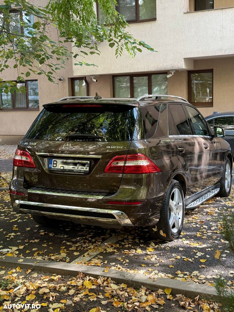 Mercedes-Benz ML 350 BlueTec 4MATIC Aut - 3