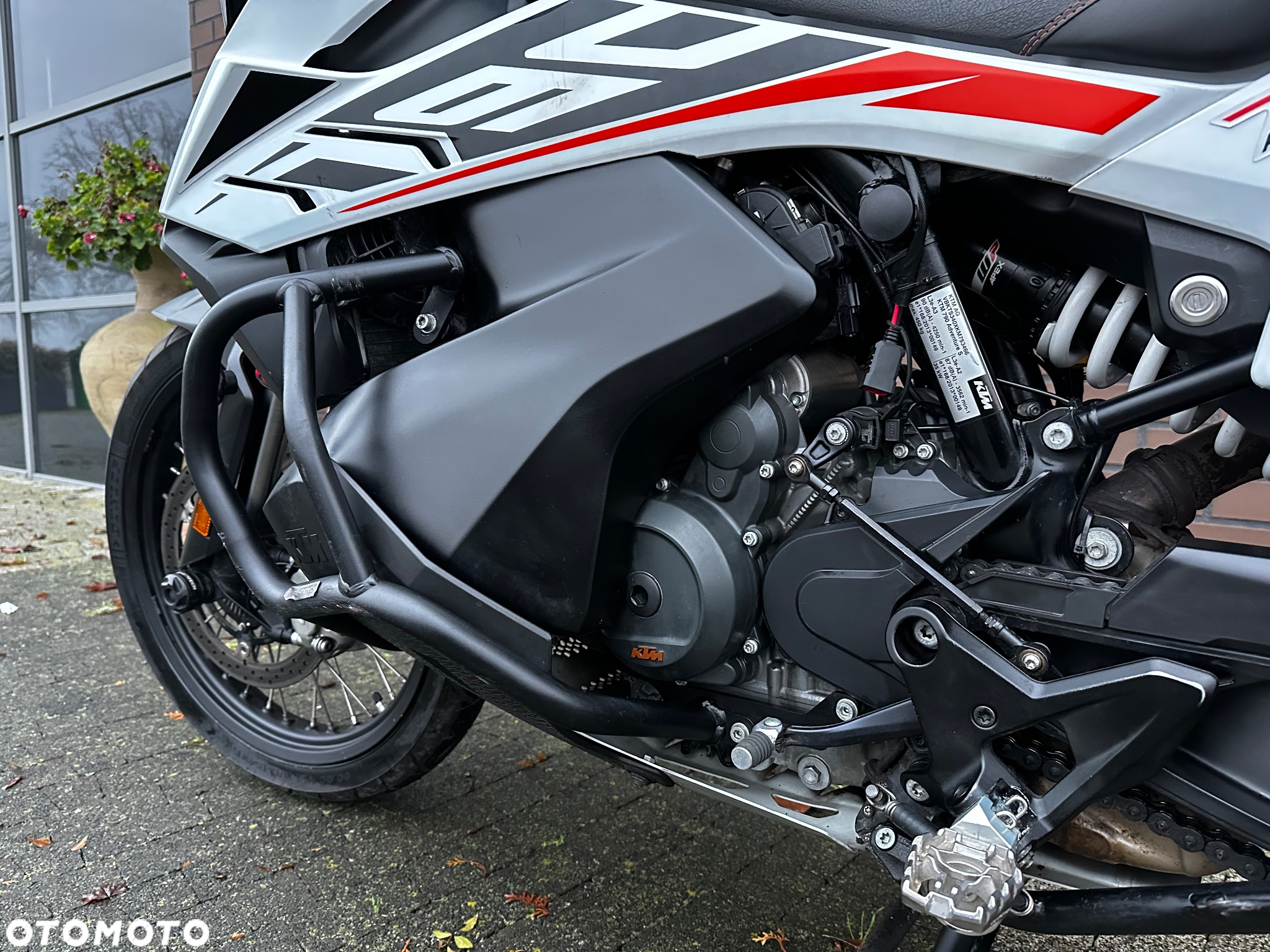 KTM Adventure - 9