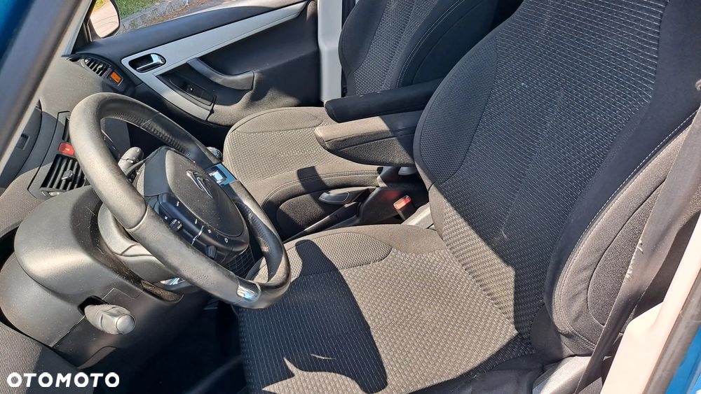 Citroën C4 Picasso - 11