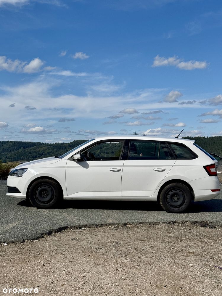 Skoda Fabia - 4