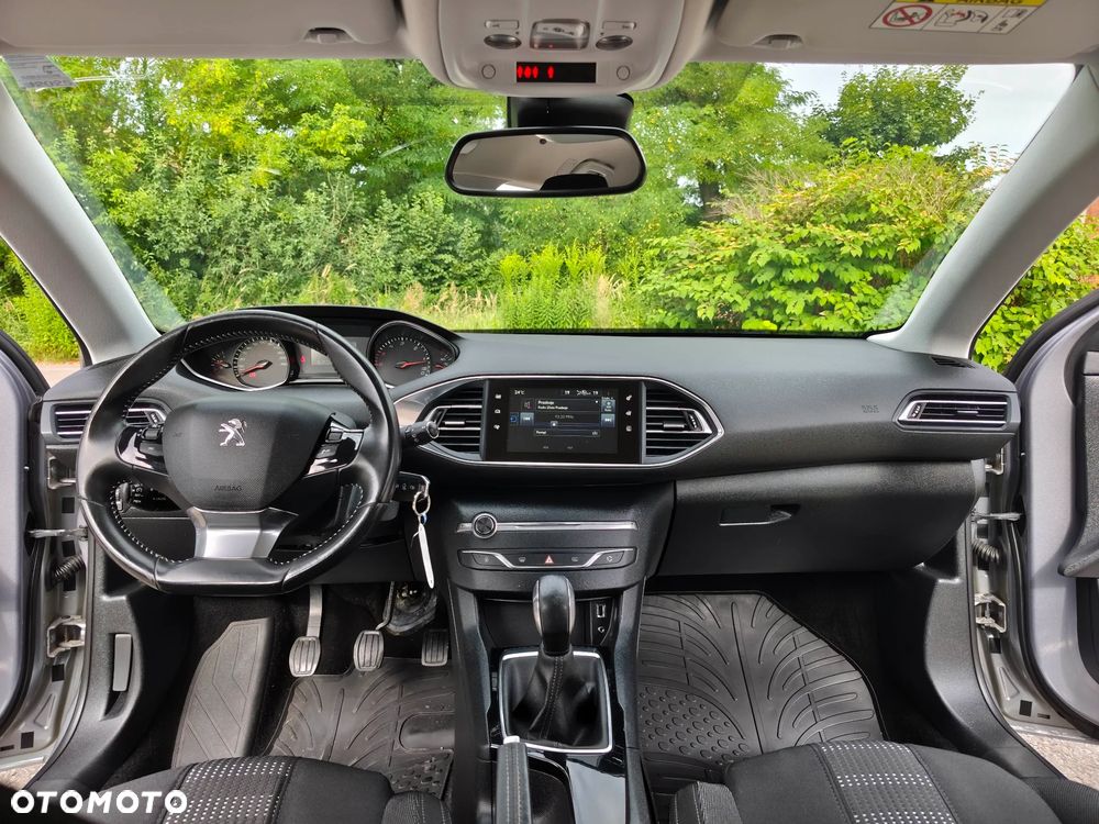 Peugeot 308 1.6 BlueHDi Style S&S - 5